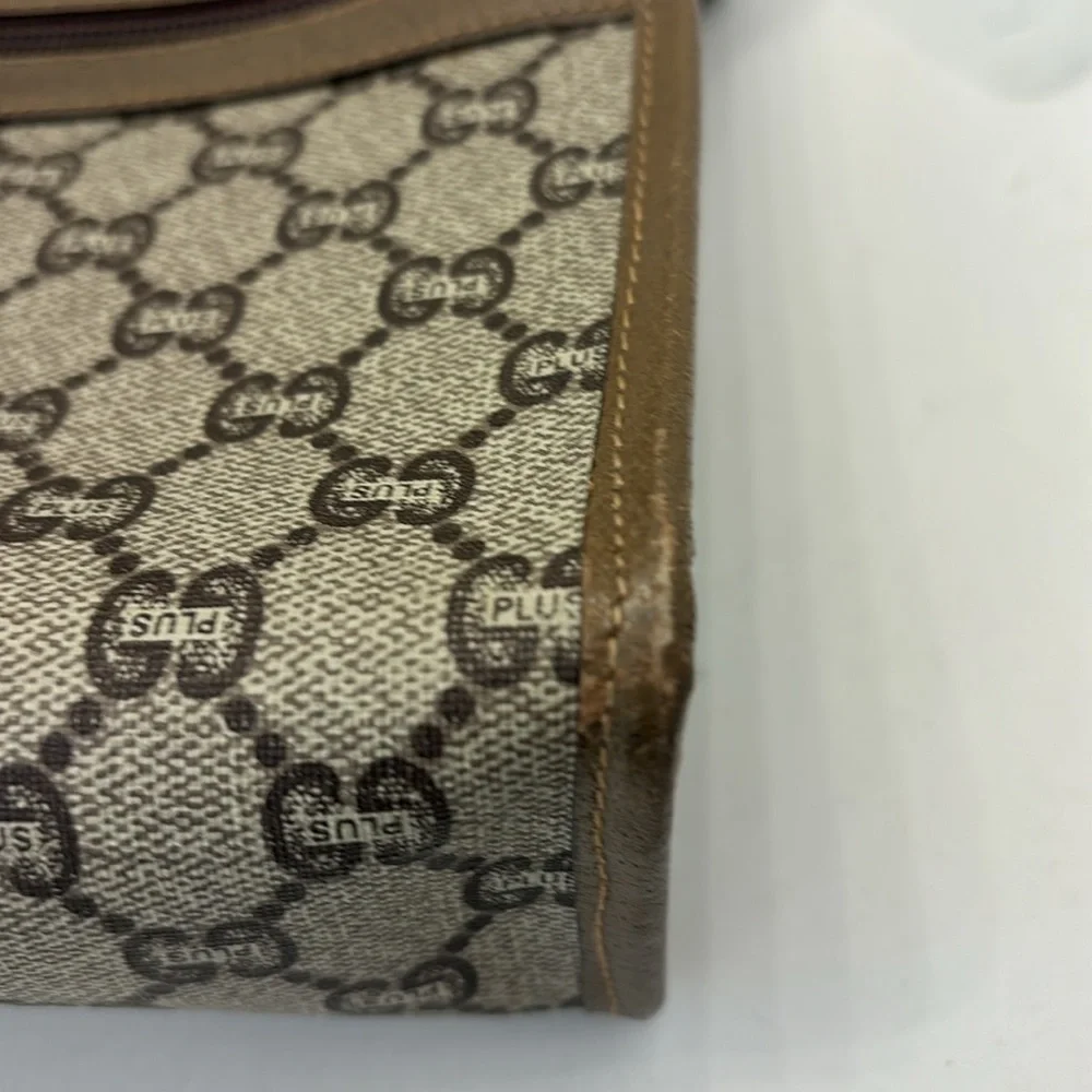 Gucci Plus pouch. - Picture 13 of 14